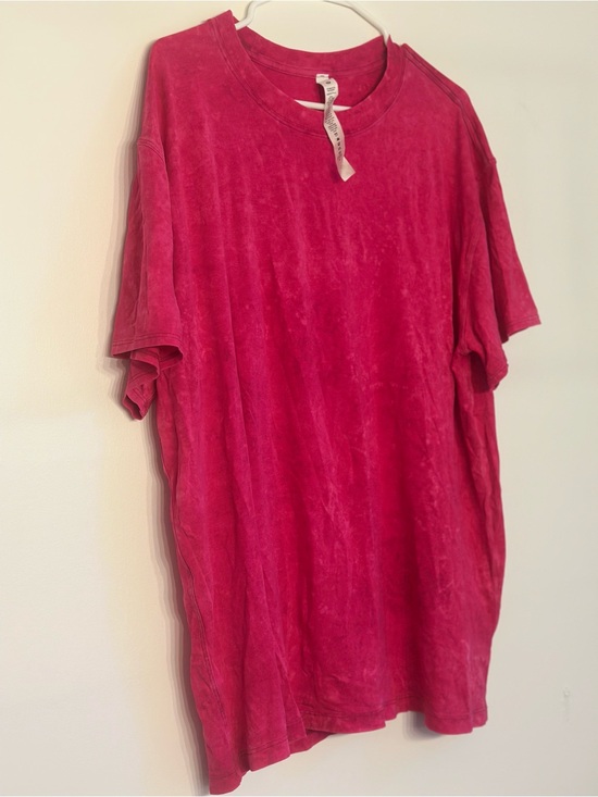 lululemon athletica Tops - lululemon athletica Short Sleeve Tee - Magenta